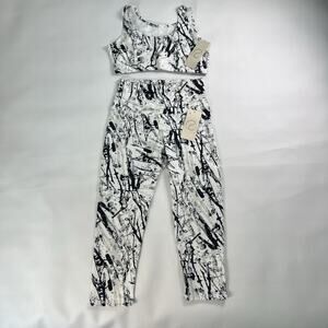 Women's 2 Pcs Activewear Set Abstract Print Sports Bra High Capri Leggings S.One
